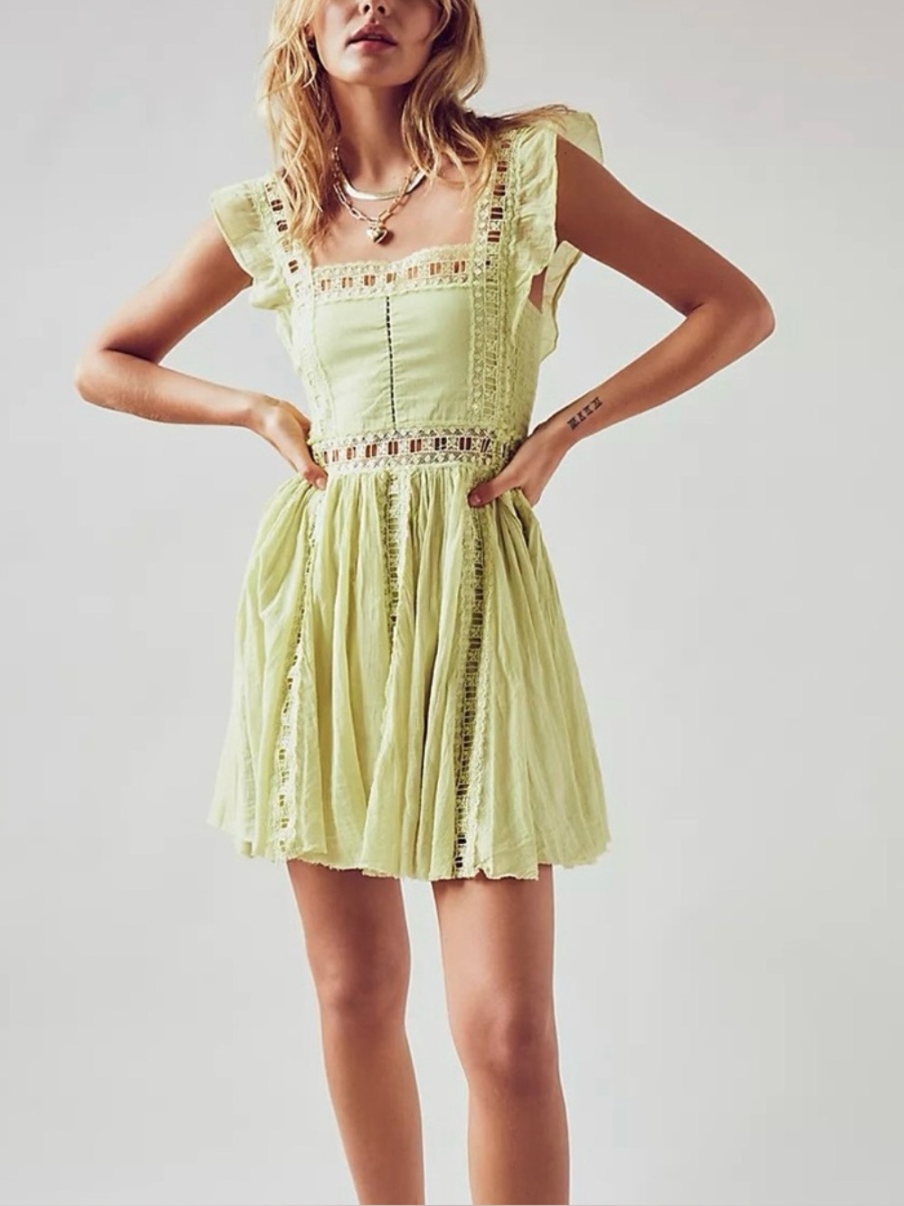 Size M Free people one Verona dress